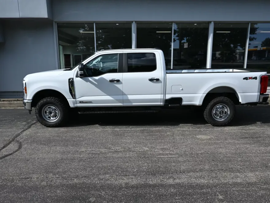 2026 Ford F-250 XL photo 1