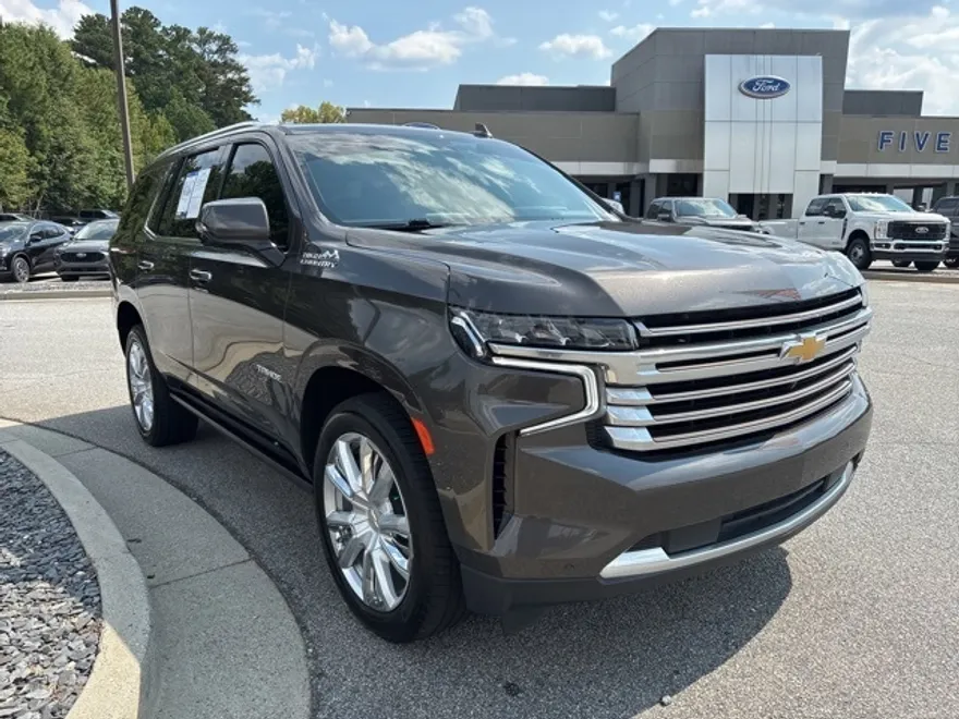 2021 Chevrolet Tahoe High Country photo 1