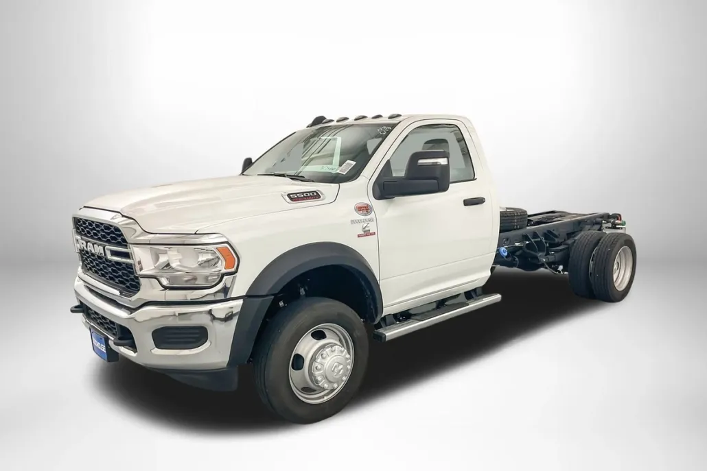 2024 Ram 5500 Tradesman photo 1