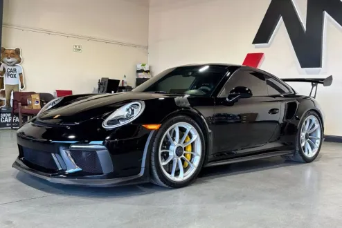 2019 Porsche 911 GT3 RS Coupe photo 3