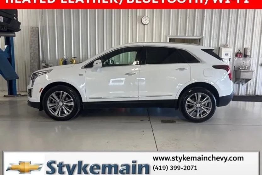 2024 Cadillac XT5 Premium Luxury photo 1