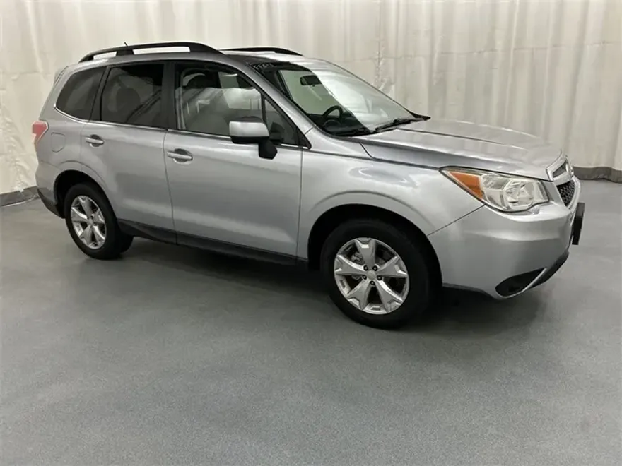 2014 Subaru Forester 2.5i Limited photo 1