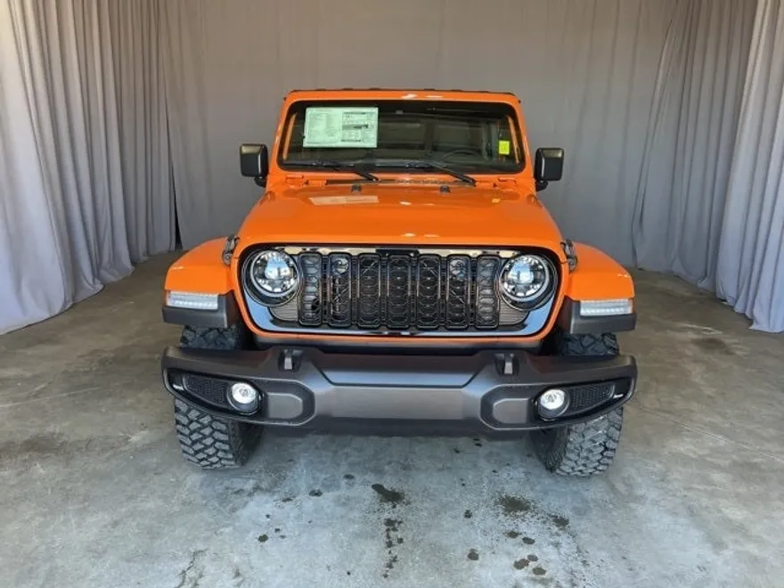 2025 Jeep Gladiator Willys photo 1