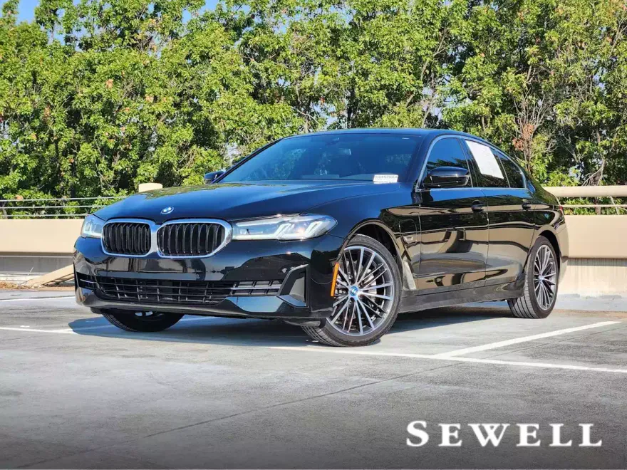 2023 Bmw 530e 5-Series photo 1