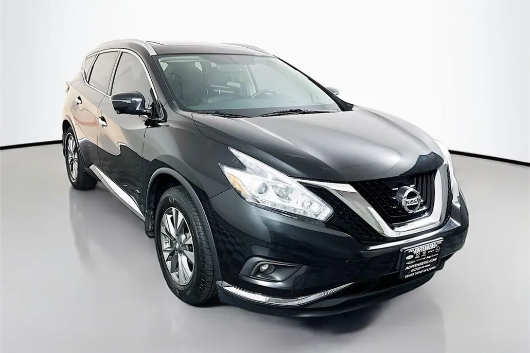 2015 Nissan Murano SL photo 1