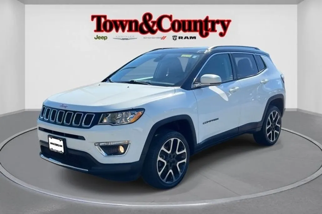 2018 Jeep Compass Limited photo 1
