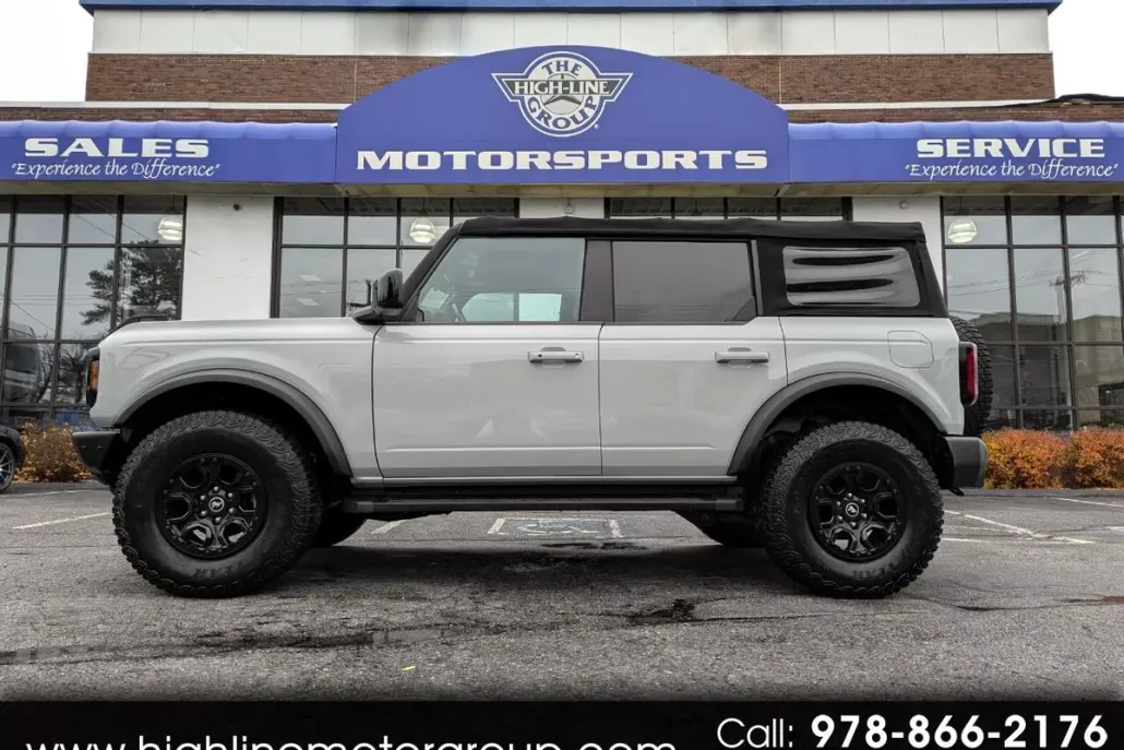 2021 Ford Bronco Wildtrak photo 1