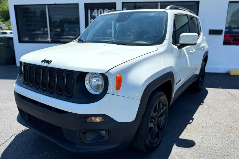 2018 Jeep Renegade Latitude North Edition photo 1