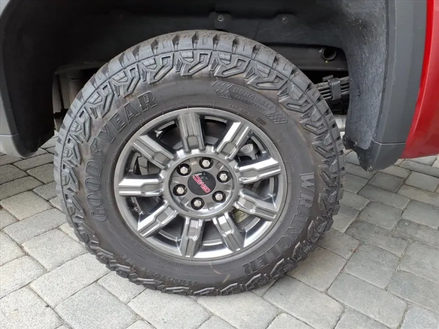2025 Gmc Sierra 1500 AT4X photo 1
