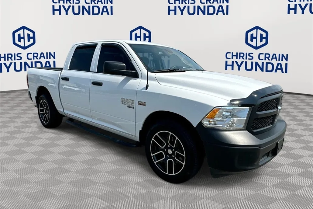 2024 Ram 1500 Classic Tradesman photo 1