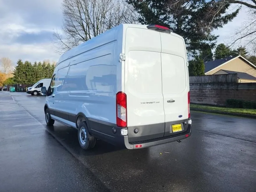 2024 Ford Transit photo 1