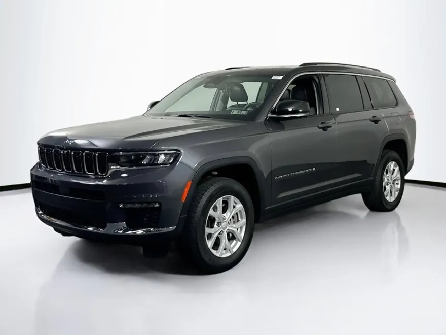2023 Jeep Grand Cherokee Limited photo 1