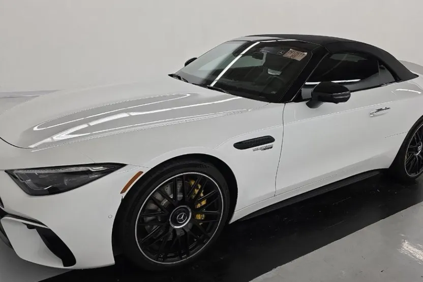 2022 Mercedes Benz SL 55 AMG photo 1