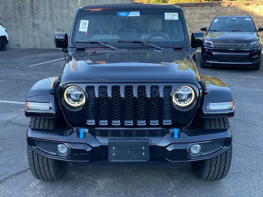 2021 Jeep Wrangler 4xe Unlimited Sahara High Altitude photo 1