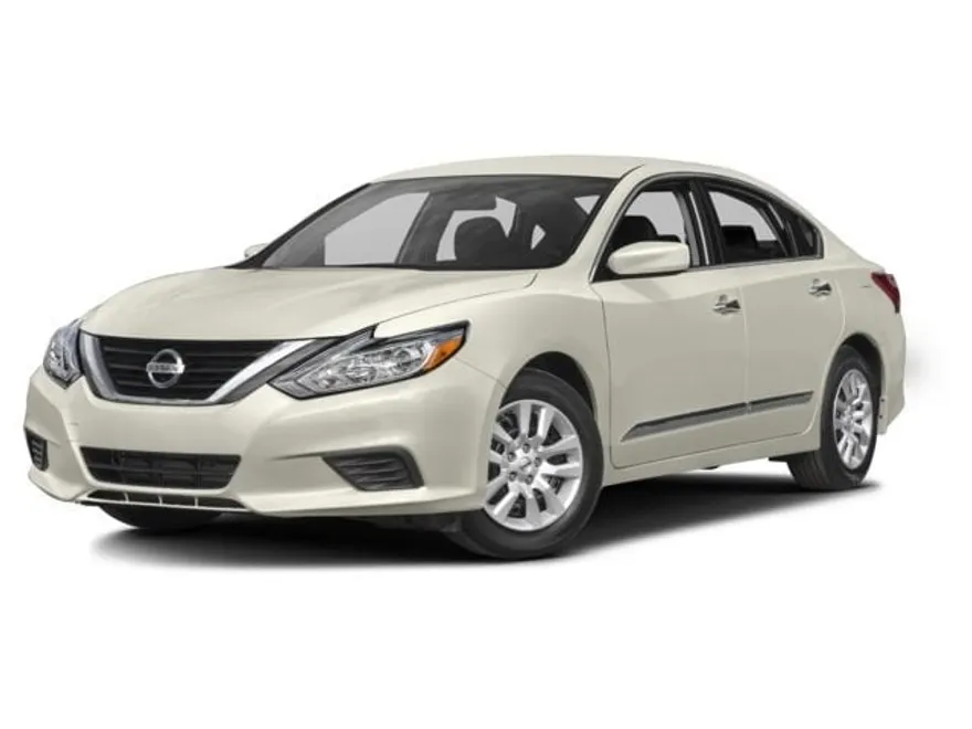 2017 Nissan Altima 2.5 S photo 1