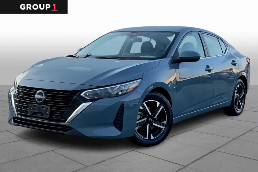 2024 Nissan Sentra SV photo 1