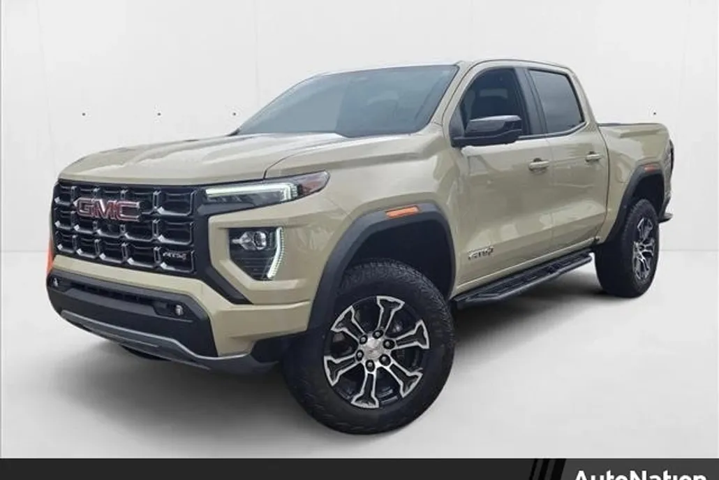 2024 Gmc Canyon AT4 photo 1