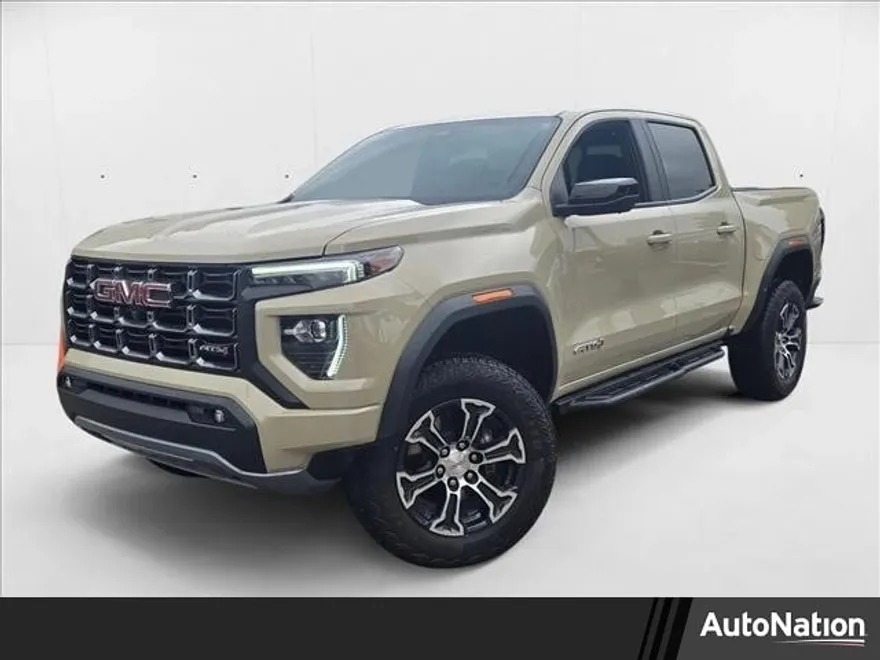 2024 Gmc Canyon AT4 photo 1