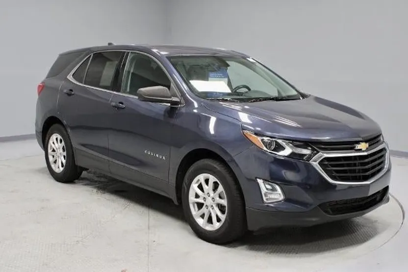 2018 Chevrolet Equinox LT photo 1