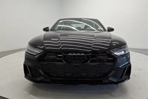 2025 Audi A7 55 Premium Plus photo 2