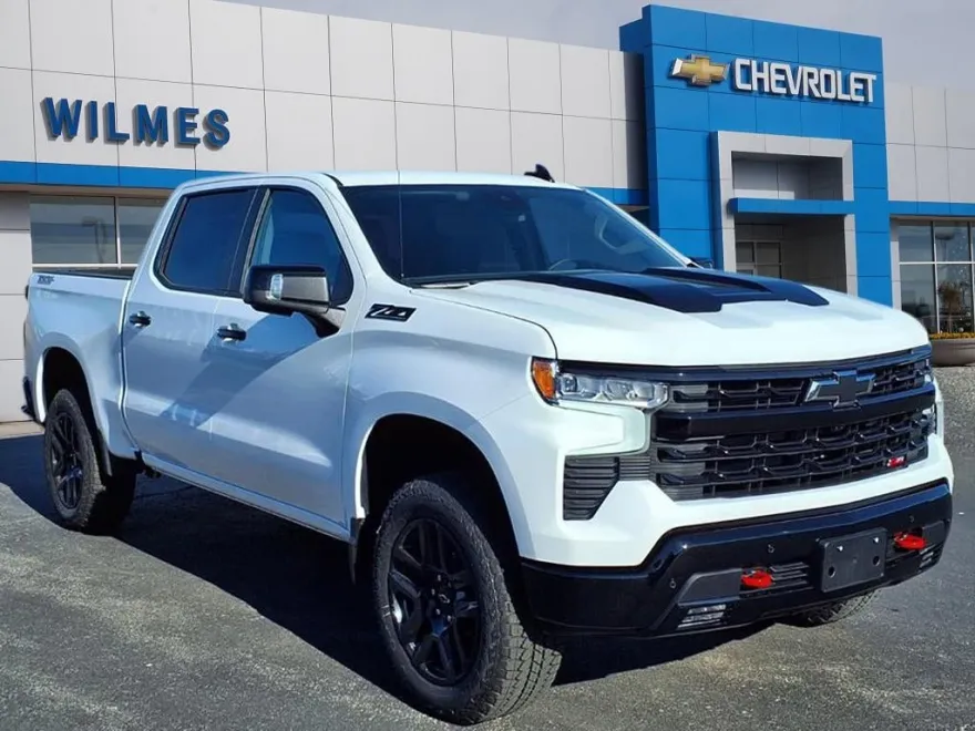 2026 Chevrolet Silverado 1500 LT Trail Boss photo 1