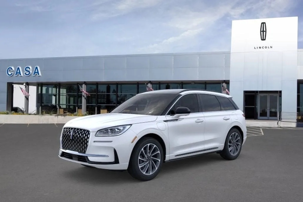 2025 Lincoln Corsair Grand Touring photo 1