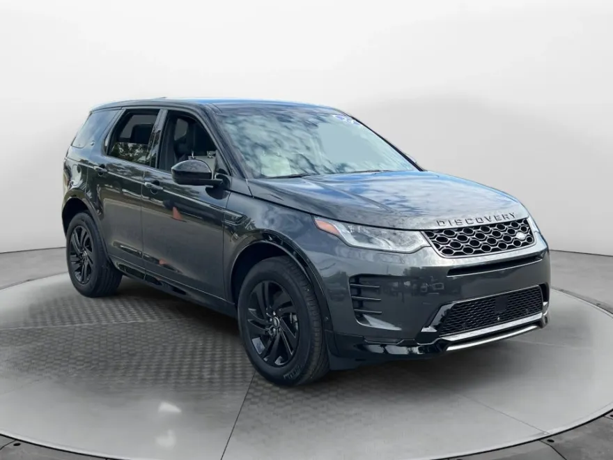 2024 Land Rover Discovery Sport Dynamic SE photo 1