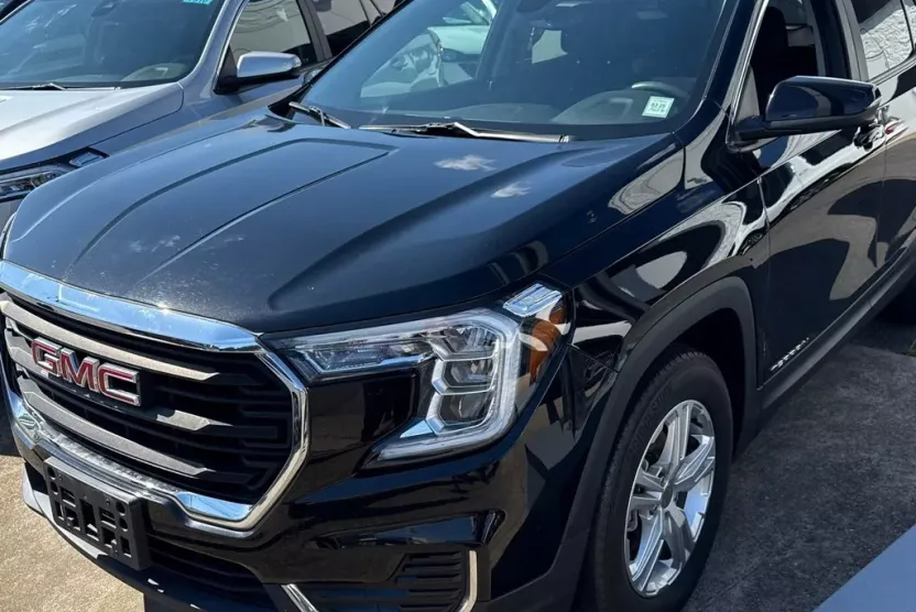 2022 Gmc Terrain SLE photo 1