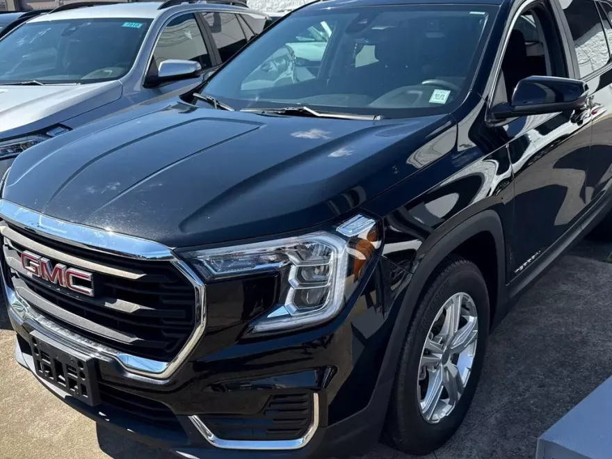 2022 Gmc Terrain SLE photo 1