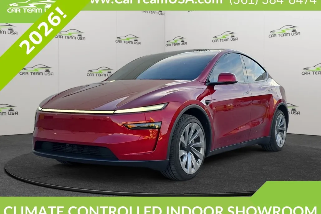 2026 Tesla Model Y Long Range photo 1