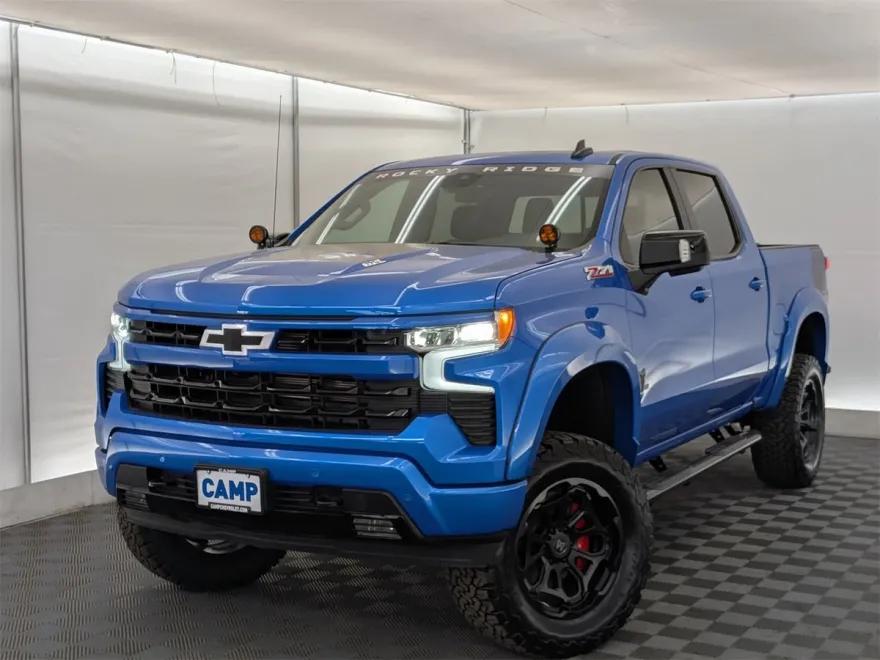 2025 Chevrolet Silverado 1500 RST photo 1