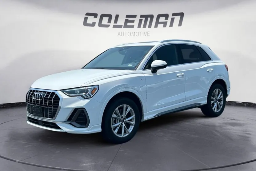 2024 Audi Q3 Premium S line photo 1