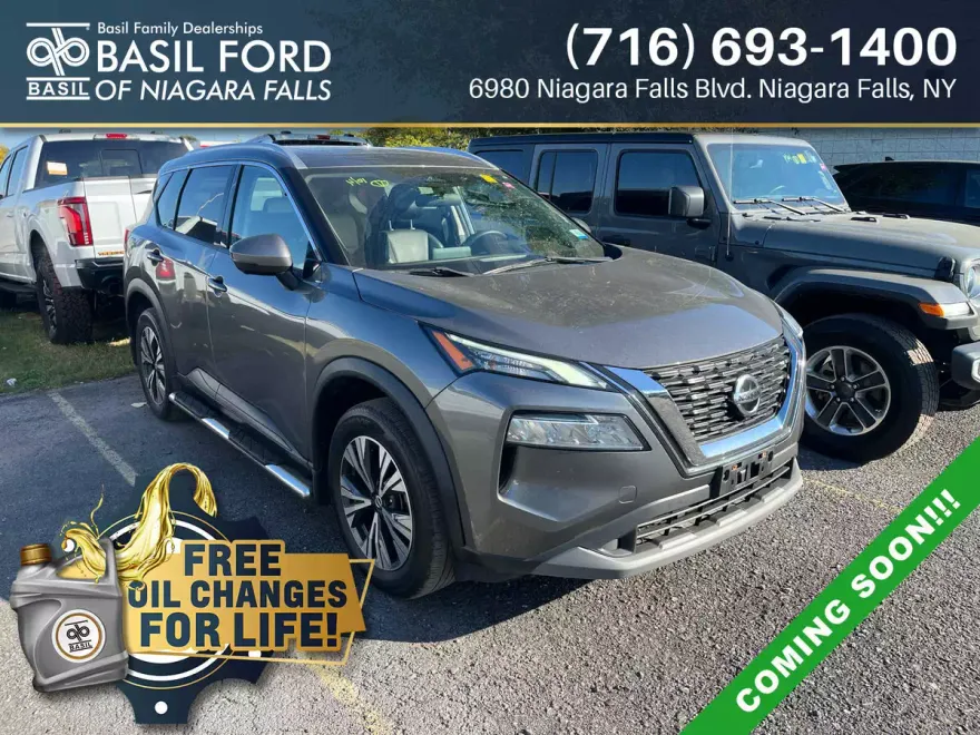 2021 Nissan Rogue SV photo 1