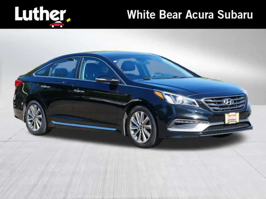 2017 Hyundai Sonata Sport photo 1