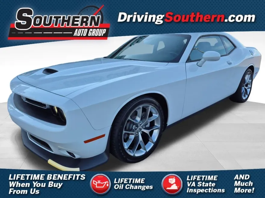 2022 Dodge Challenger GT photo 1