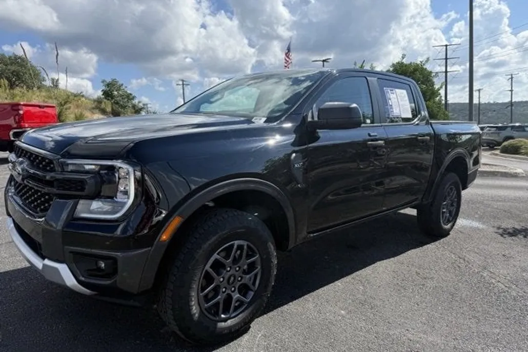 2024 Ford Ranger XLT photo 1