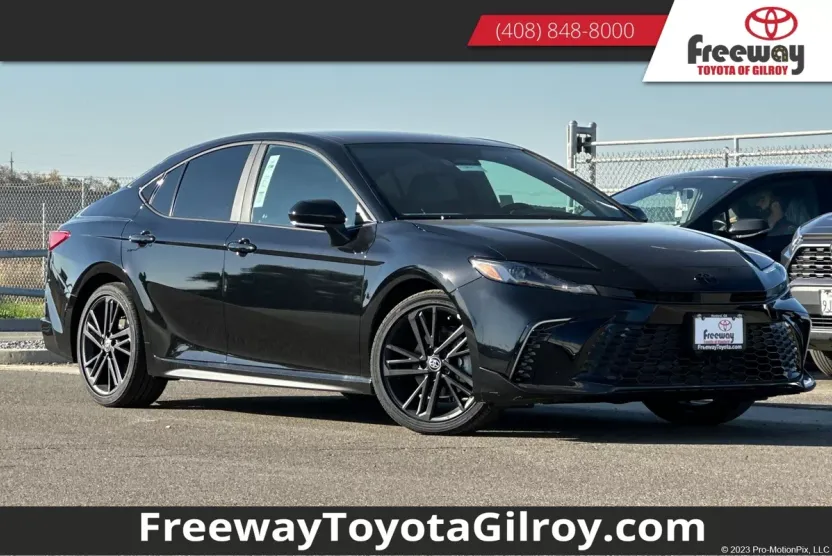 2026 Toyota Camry photo 1