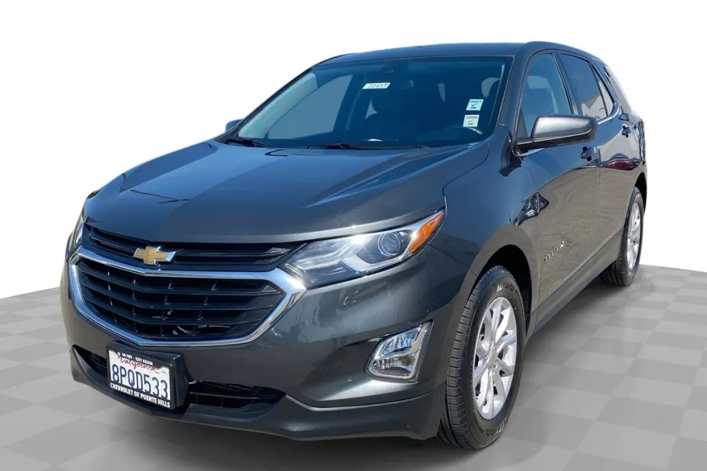 2020 Chevrolet Equinox LT photo 1