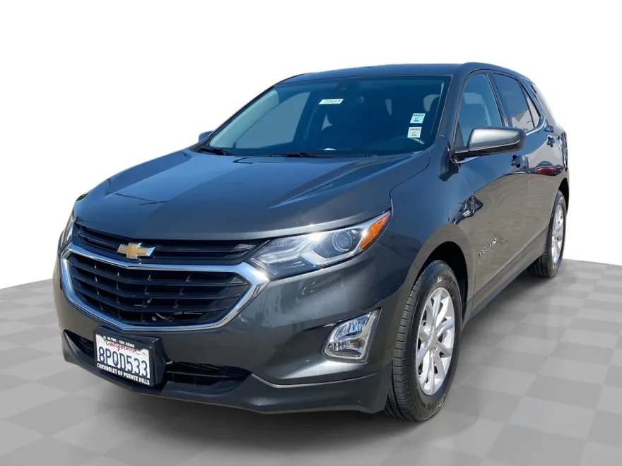 2020 Chevrolet Equinox LT photo 1