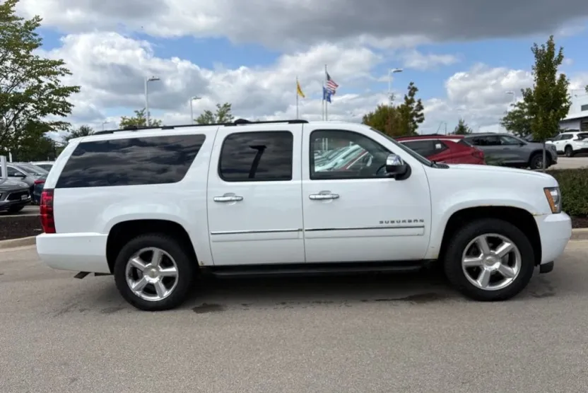 2012 Chevrolet Suburban 1500 LTZ photo 1
