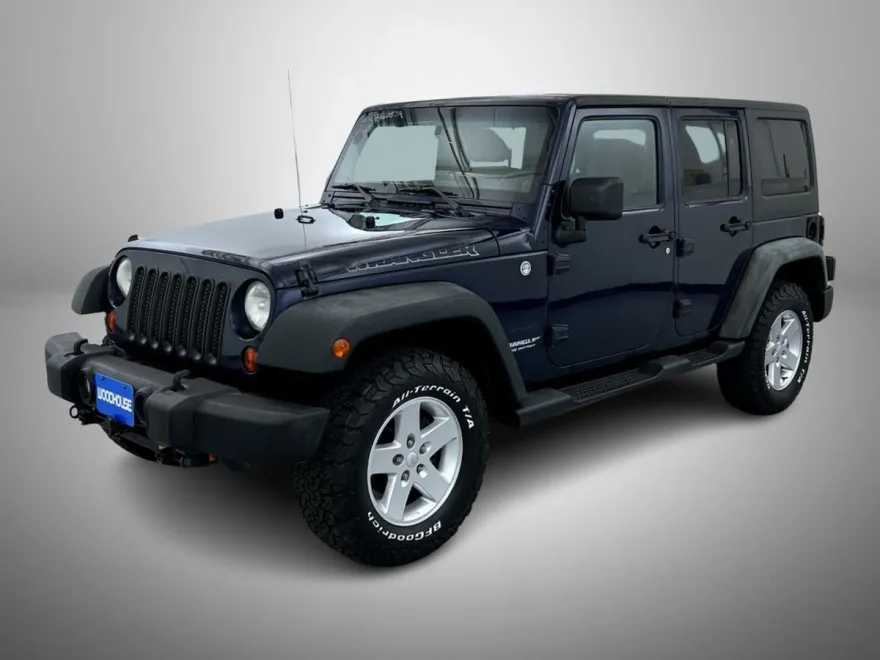 2013 Jeep Wrangler Unlimited Sport photo 1