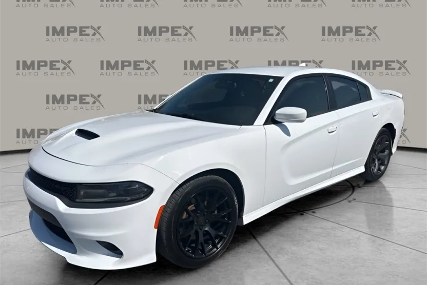 2019 Dodge Charger GT photo 1