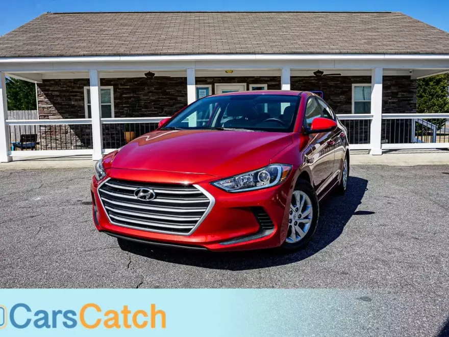 2018 Hyundai Elantra SE photo 1