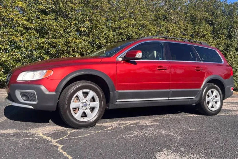2012 Volvo XC70 3.2 photo 1