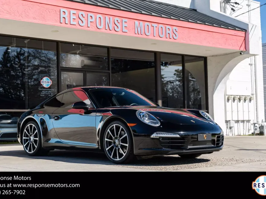 2013 Porsche 911 Coupe photo 1