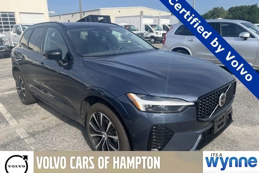 2023 Volvo XC60 B5 Plus photo 1