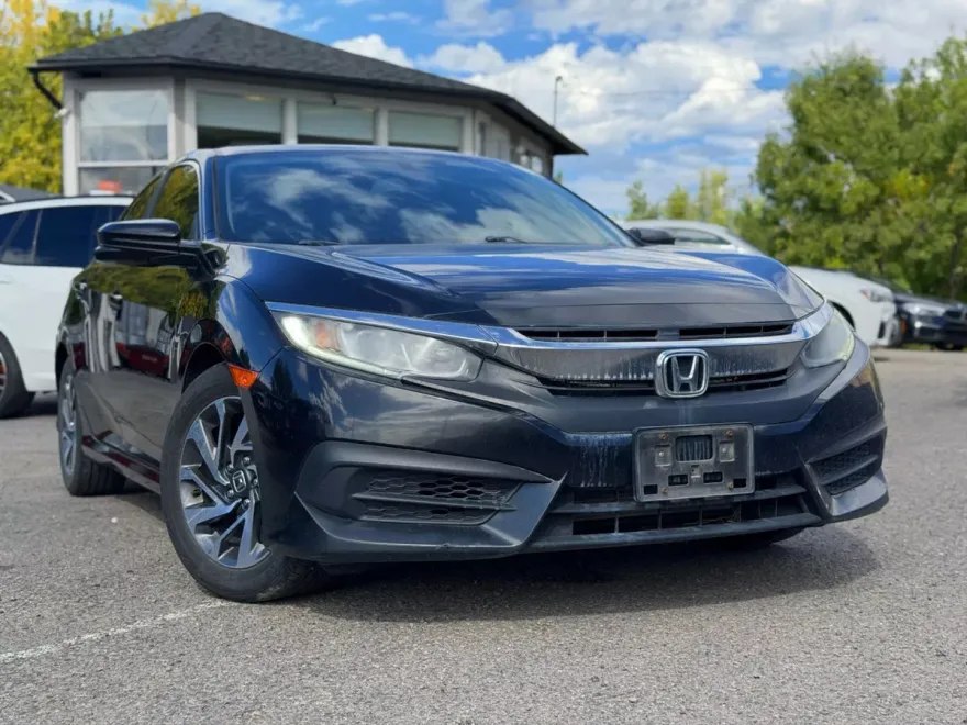 2018 Honda Civic EX photo 1