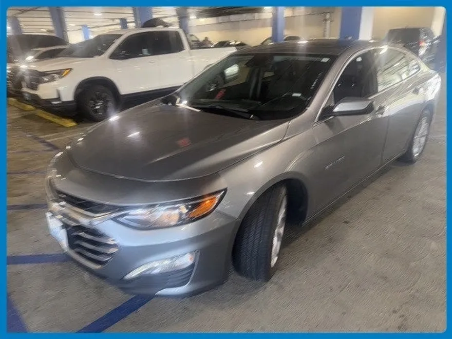 2023 Chevrolet Malibu 1LT photo 1