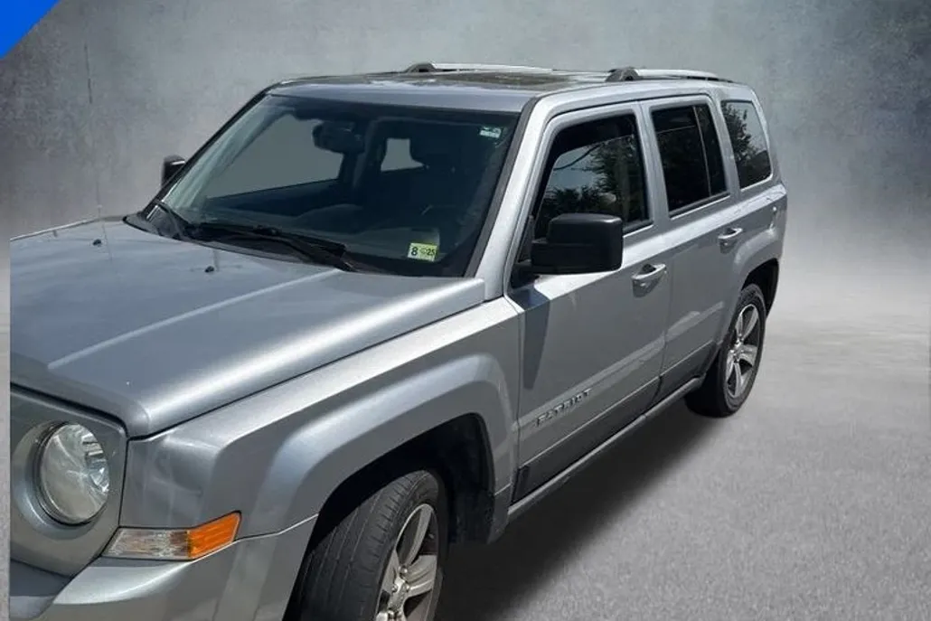 2017 Jeep Patriot High Altitude photo 1