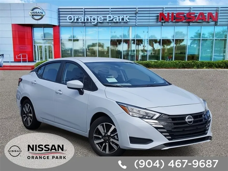 2025 Nissan Versa SV photo 1